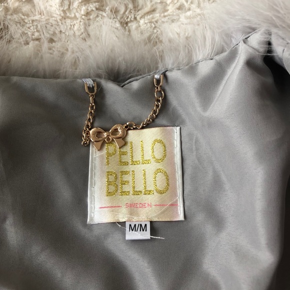 Elegant Gray Faux Fur Coat - Picture 5 of 9